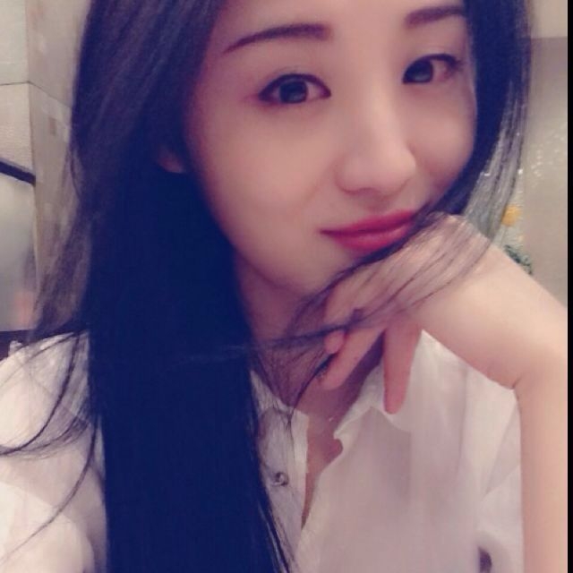 在水一方的第一张照片--九龙残疾人相亲网