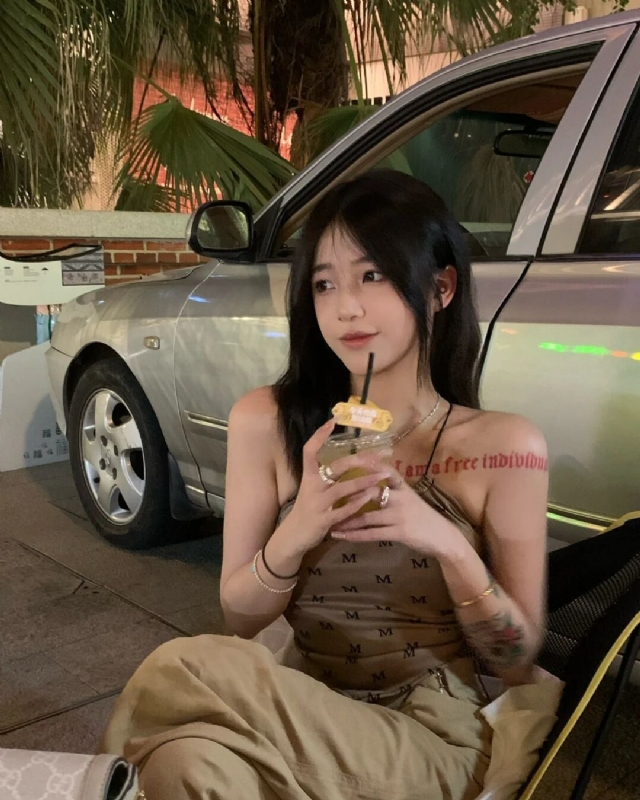 娜娜的第一张照片--九龙残疾人相亲网
